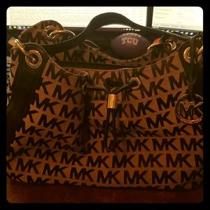 Michael Kors purse